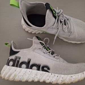 Mens Adidas Gray and Black Sneakers with Neon Accents, Size 7